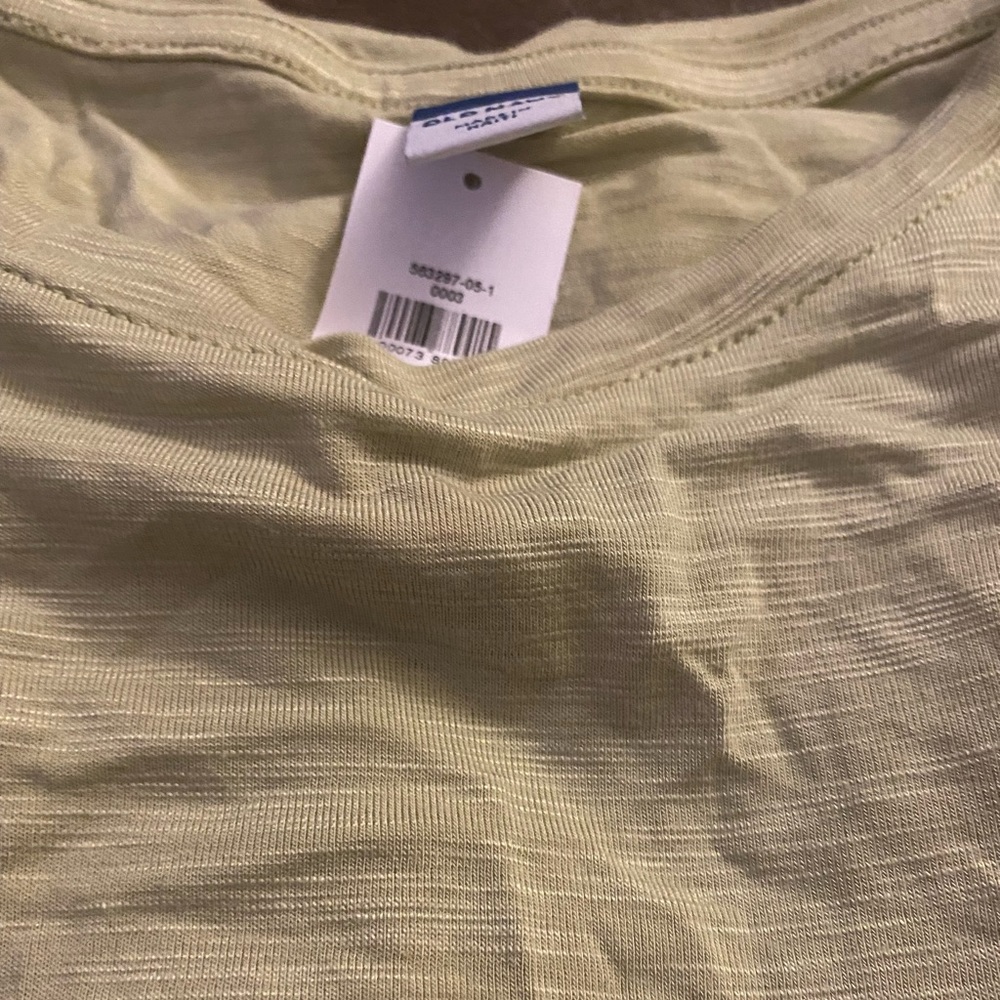 Brand NWT tshirt